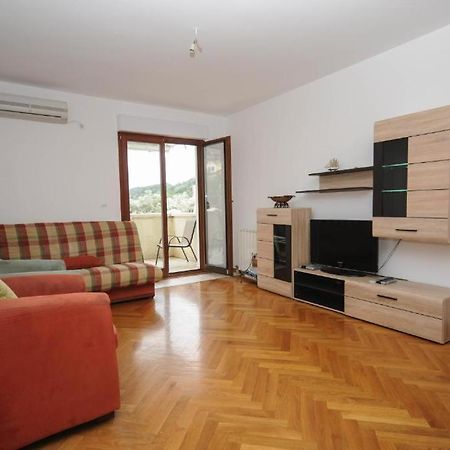 Apartment Jana Petrovac ภายนอก รูปภาพ